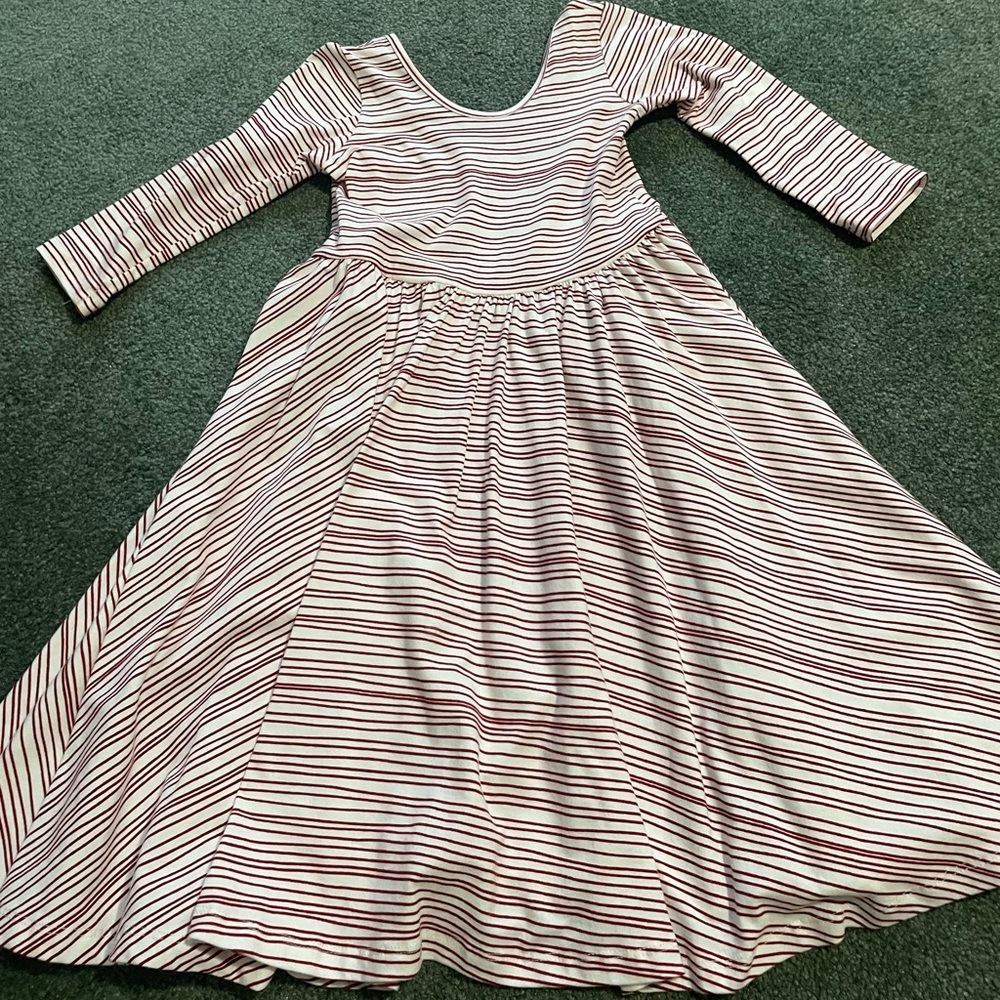 Alice and Ames dress size 7